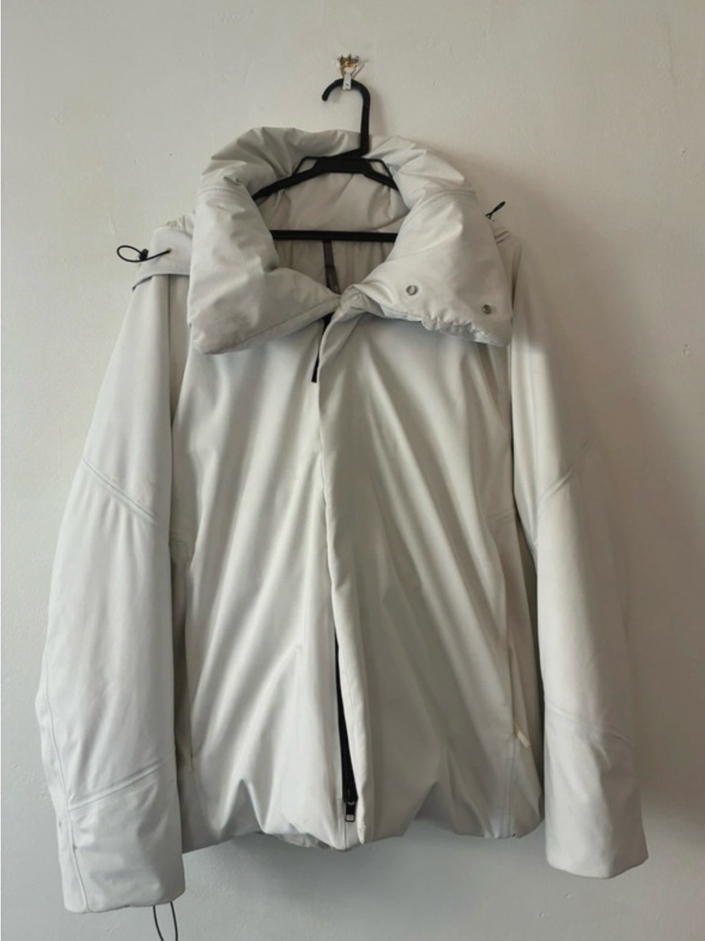 Arc'teryx Veilance Puffer Jacket - Insulated Hooded Coat